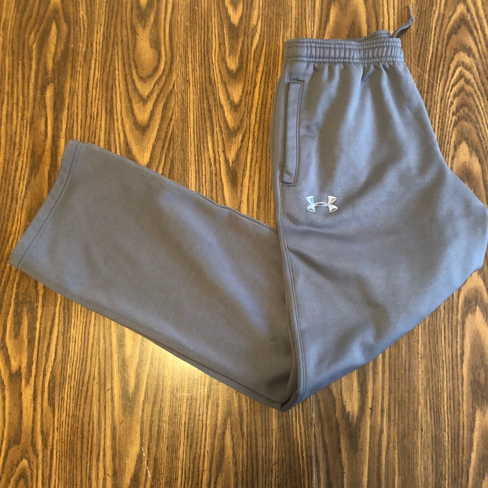 Under Armour Loose Sweatpants - Medium